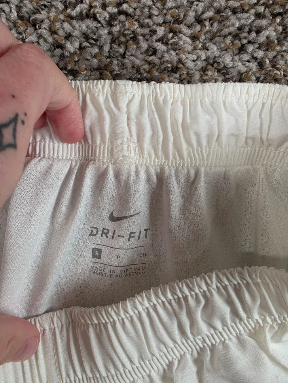 Nike Dri Fit Womens Sz S Lined Athletic Running Shorts White Loose Fit